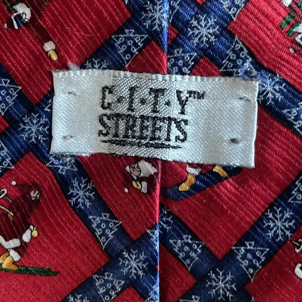Men’s Christmas Tie. Santa snow sports. City Streets brand. Red. 100% silk - Picture 3 of 4